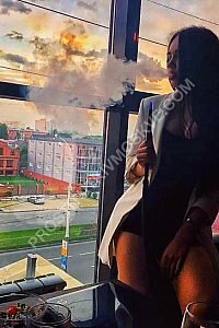 Нина, метро Раменки