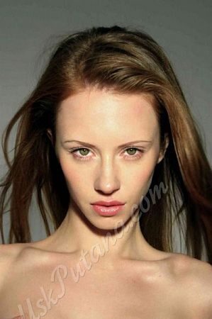 Карина, метро Улица Старокачаловская