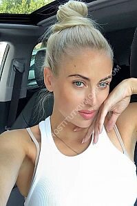 Лена, метро Кузьминки